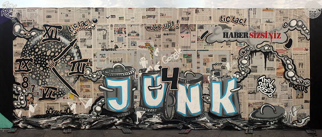 Time 4 Junk... HaberSizsiniz... by DoggieDoe and Motus - The Dark Roses - Meeting of Allstars 2014 (MOAS2014) Barbaros Parkı, Beşiktaş, Istanbul, Turkey 7. September 2014